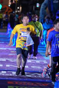 BIB: 429
                            <button type="button" onclick="openModal(26262143)" class="btn btn-primary btn-sm float-right btn-popup" data-toggle="modal" data-target=".modal-high-quality">
                        <i class="fas fa-shopping-cart"></i> Add to Cart
                    </button>
                                            <button type="button" onclick="isThisMe(26262143, true)" class="btn btn-success btn-sm float-right btn-popup btn-isme hidden" data-toggle="tooltip" data-placement="bottom" title="นี่คือรูปของคุณใช่ไหม คลิกที่นี่เพื่อเอาเข้าอัลบั้ม">
                        <i class="fas fa-plus"></i> Add to album
                    </button>
                    <button type="button" onclick="isThisMe(26262143, false)" class="btn btn-warning btn-sm float-right btn-popup btn-isnotme hidden">
                        <i class="fas fa-ban"></i> Remove from album
                    </button>